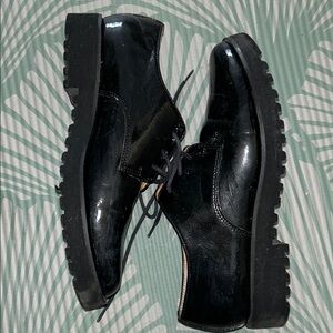 Franco Sarto Black Patent Leather Oxfords size 7.5